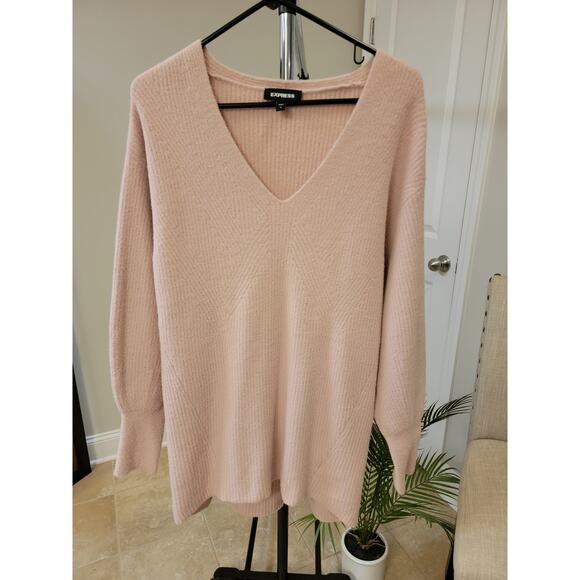 Express Blush Pink Tunic Style Sweater - Picture 1 of 3